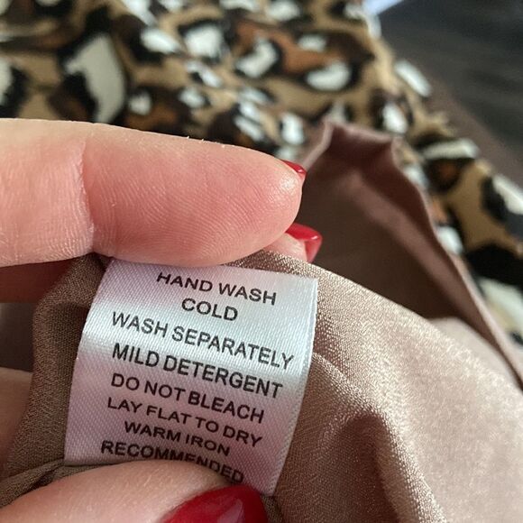 Jade by Melody Tam Leopard Shift Dress Size XS 3/4 Flaired Ruffle Sleeves NWT - Picture 8 of 8